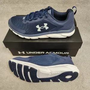 언더아머 UA 차지드 어서트 9 러닝화 운동화 3024590-400