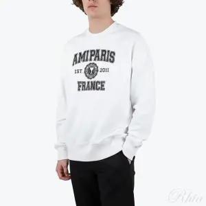 아미 파리 프랑스 자수로고 맨투맨 상의 USW008 747 100