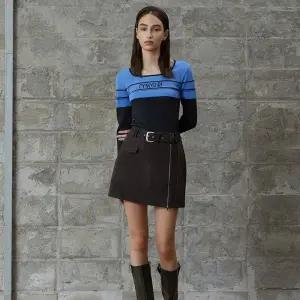 에고이스트 둥근 스퀘어넥 레터링 슬림핏 풀오버 ER4KL960 366158