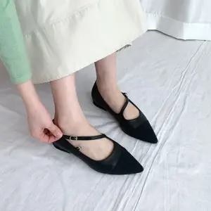 로퍼신발 단화 신발 플랫 캐쥬얼화 스니커즈 스타일