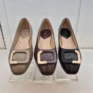 HC11 양가죽 여성화 사각장식 몰드 펌프스  E1N2U43M9V