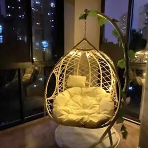 실내 그네의자 라탄 흔들체어 펜션 테라스 가정용 체어