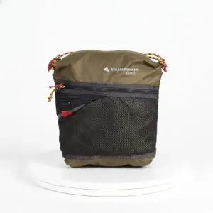 [클라터뮤젠]KLATTERMUSEN 생산 알기르 멀티슬롯 백 올리브 40459U21-510 826471