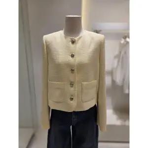 [SOUP](신세계 사우스시티) 라운드 아웃 포켓 크랍 자켓 (SC3JKM1)