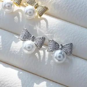 [하프클럽/]여성용 일상 우아한 진주 큐빅 은침 귀걸이