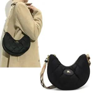 26SS 버버리 홀스슈 퀼팅 크로스백/8111928