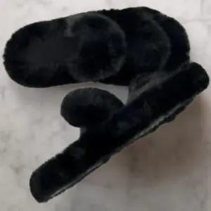 여성 인조털 포근한 겨울 실내 슬리퍼