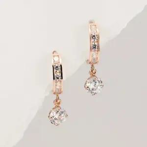14K 몽쟈뎅 큐빅 원터지 귀걸이 MOBDE346