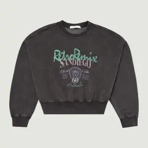 여성 루즈핏 피그먼트 그래픽 맨투맨다크그레이CA