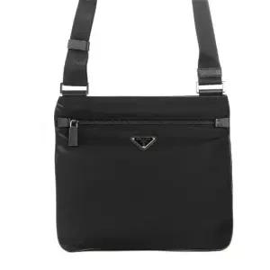 25SS 2VH563 2FMO F0002) 남성 크로스백