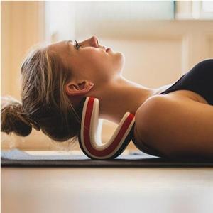 넥패드 백지영 넥가드 목견인기 거북목 교정 경추베개