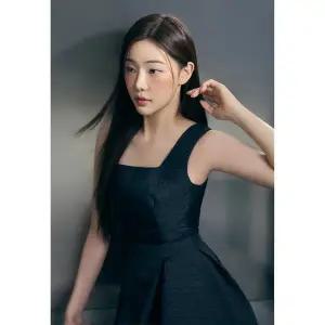 [에고이스트](강남점)자카드 핀앤플레어 볼륨 원피스 ER4WO260