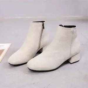 여성 3컬러 데일리 스웨이드 미들힐 앵글부츠 여성신발 여자부츠 미들힐 스웨이드부츠 패션부츠