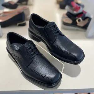 [롯데백화점]에스콰이아 남성 볼넓은 광폭 정장 구두-PFAFHD011BK