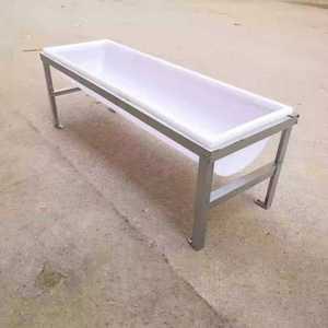 염소 사료통 축사 여물통 먹이통 돼지 가축 송아지 농장 목장 먹이