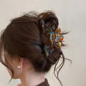 유리아 아크릴 헤어 빅사이즈 프랑스 집게핀