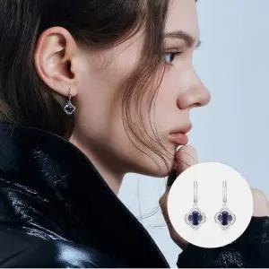 갤러리아 [메트로시티 주얼리] 라 로사 스털링 실버 화이트 귀걸이 A253SE0462W