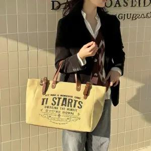 직사각 캔버스 토트 크로스백 (WFJ65PI)