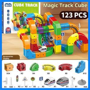전기 자석 트랙 세트 (반중력 차량 포함) - 100개 이상의 부품 STEM 조립 장난감 창의적인 DIY 철도 어린이