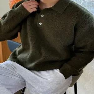 [이룰]브리지 하찌 오버핏 버튼 카라 니트