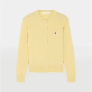 메종키츠네 폭스 헤드 패치 가디건 HW00521KT1036 P724