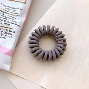 [골드스마일]머리끈 스프링 머리헤어밴드 헤어끈 다크그레이