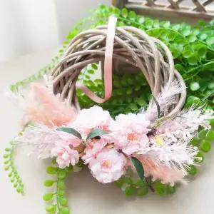 벚꽃 조화 리스 아네스 22cm 인테리어 봄 벽걸이 현관 문 꾸미기 행사 소품