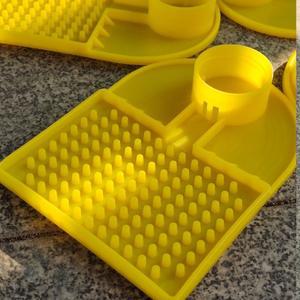 10pcs 꿀벌 급수기 벌집 먹이 내부 미네랄 병 어댑터의 새로운 디자인 입구 안티 익사 양봉 용품