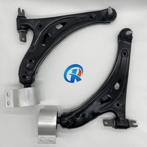 호환상품 캐딜락 xt5 용 자동차 서스펜션 부품 프론트 로어 컨트롤 암 부싱 84465700 84011415 84082889 23