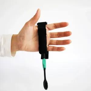 노인 찍찍이 식사 보조대 재활 훈련 흔들림 방지 홀더 그립 고정벨트