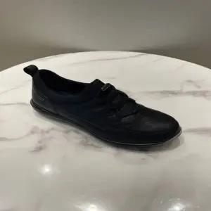 [갤러리아] 금강제화 랜드로바 여성 고어텍스 스니커즈 LANOXS4814WG1