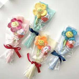 킨더조이 미니 꽃다발 인형 꽃 한송이 유치원 어린이집 학예회 발표회 졸업식 재롱잔치 졸업 입학