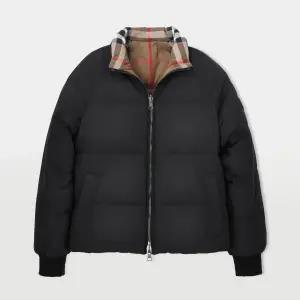 버버리 IVER 아이버 리버시블 다운 여성 패딩 점퍼 81052131