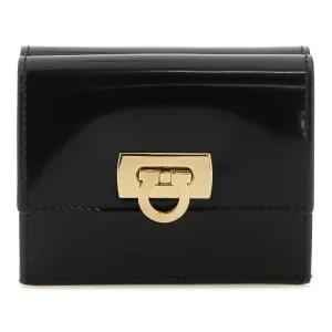 페라가모 블랙 가죽 골드 플랩 지갑 220434760658 NERO