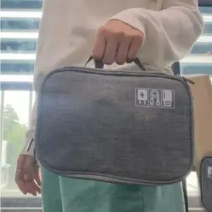 고품질 그레이 2단 멀티 파우치 케이블 보관가방 여행 정리 (WC826BF)