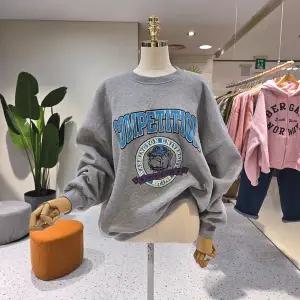 [대구백화점] [에잇컨셉]기모 앵글이 불독 맨투맨(C25K7FTS094)