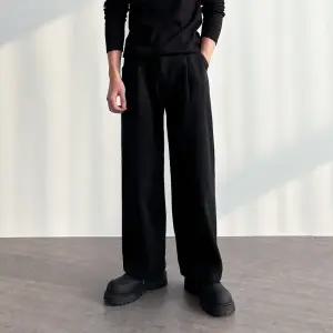 [패션큐브]겨울 융기모 코튼팬츠 2color 통 넓은 면 바지 일자 백바지 블랙진