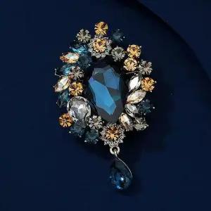 [하프클럽/]칼라 브로치 하트 라인석 화려한 큰 큐빅 옷핀 물방울 블루