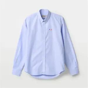 메종키츠네 트리컬러 폭스 패치 남녀공용 셔츠 FM00400WC2010 P410