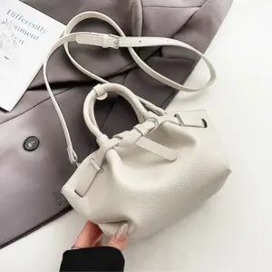 블랙 아이보리 토트백 가죽 미니백 면접크로스백 가방