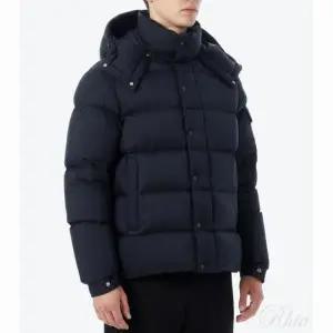 몽클레르 25FW 마야 70 후드 쇼트 자켓 1A00205 53333 776