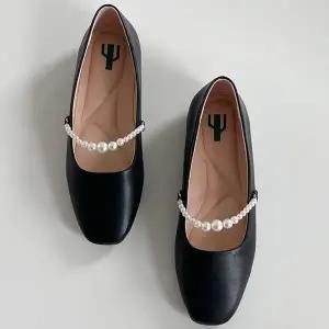 [포크슈즈] 메리제인 비즈장식 여성여자 구두 로퍼 플랫슈즈 단화 정장화 1.5cm lkf5182