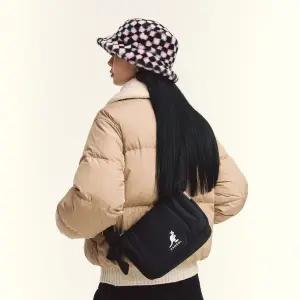 [캉골](강남점)WH 푸퍼 크로스백 S 3329 블랙