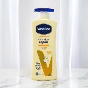 유니레버 바세린 드라이스킨 리페어 바디로션 400ML