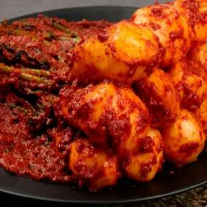 비제이마켓 국산 여수 돌산 알타리김치 1KG 여수알타리김치