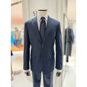 [롯데백화점]지이크 25FW 프리미엄 네이비 스판 기본 수트 남자 남성 정장 PLL2028LL