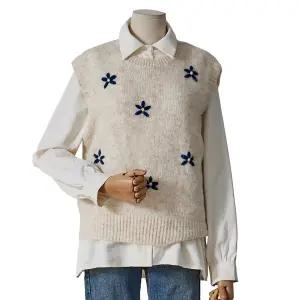 셔츠와 데이지베스트 세트_FW5J3ST3104