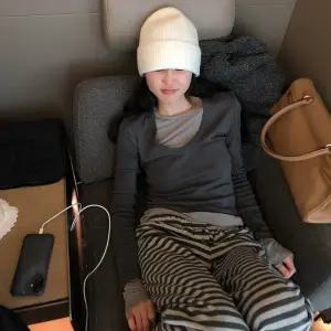 [메이비베이비] Koie Tee (3colors)