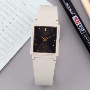 [카시오] MQ-38UC-8A 저소음 비비드베이지 사각 수능 남녀공용 우레탄 시계 d