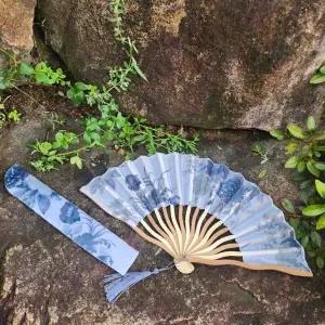 플라워 대나무 접이식 부채 커버 세트 기념품 선물 (WFJPUH9)